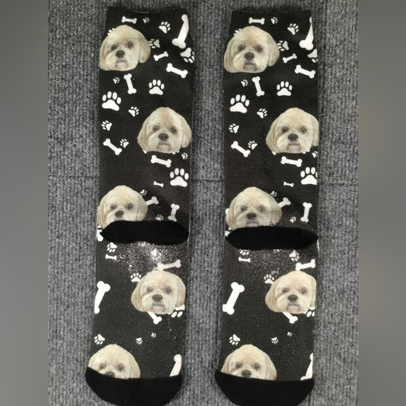 Unisex socks, dog, bones and paw print, black and white - Picture 2 of 3